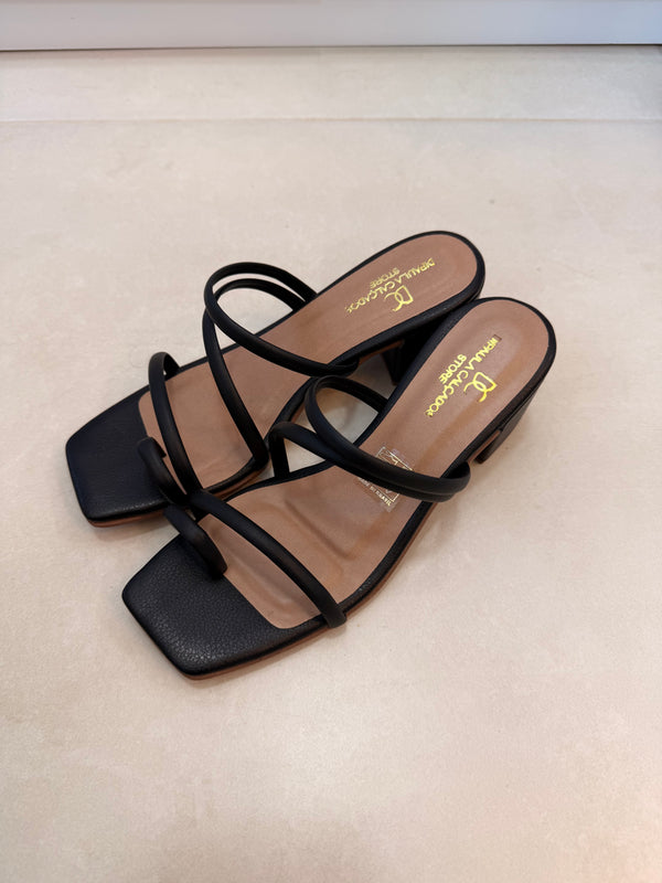 Sandália Maju Preta