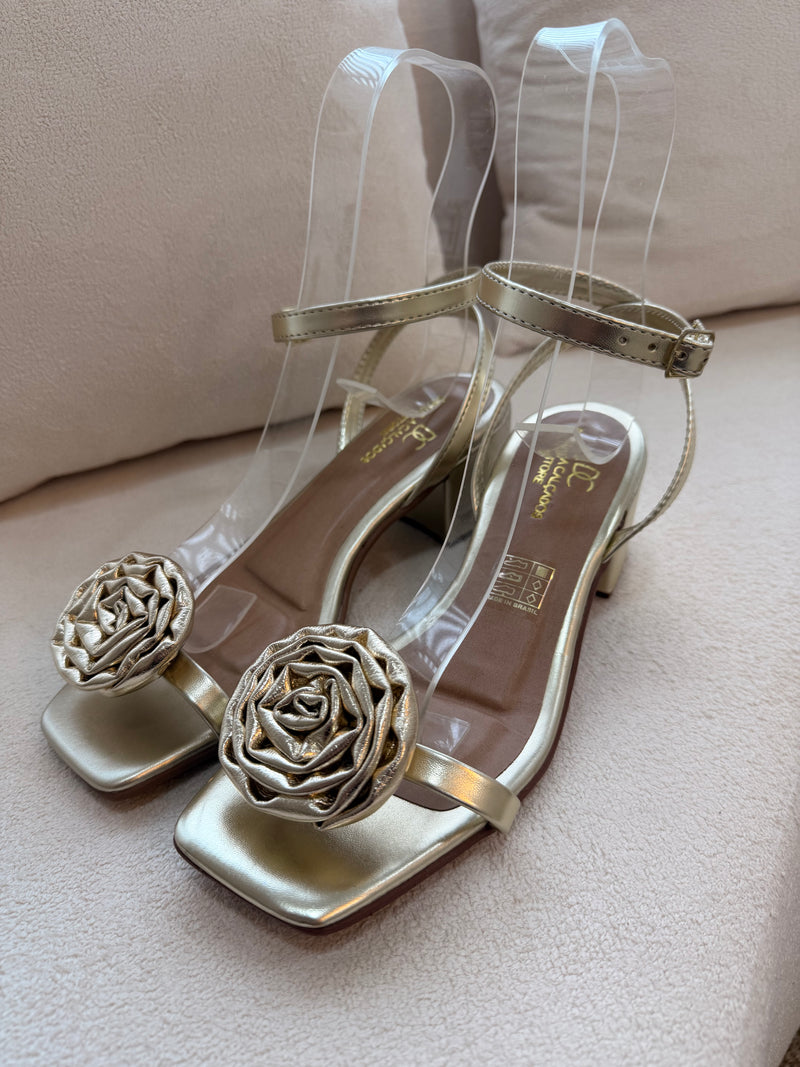 Sandália Versilla Ouro