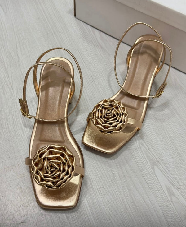 Sandália Versilla Cobre