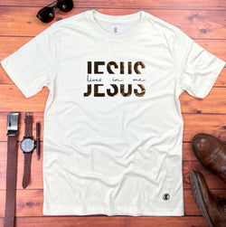 Camiseta Masculina Off Jesus Lives in